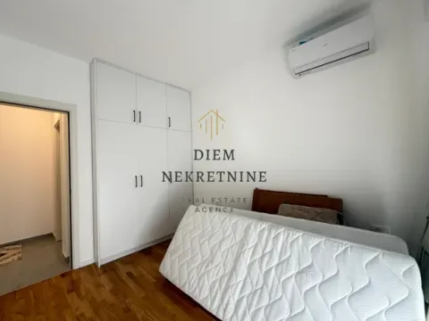 Izdavanje, dvosoban stan, 70m², Stari Aerodrom, Podgorica - image 7