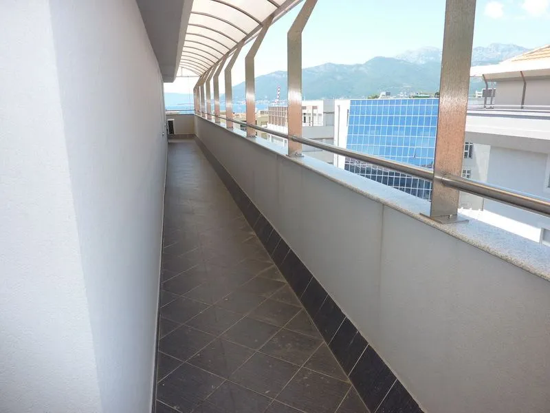 Prodaja, stan, 81m², Tivat, Crna Gora