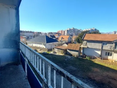 Prodaja, dvosoban stan, 84m², Centar, Nikšić - image 17