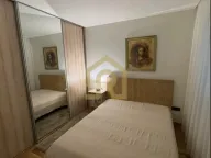 Izdavanje, četvorosoban stan, 90m², Vračar Sve Podlokacije, Beograd - image 9