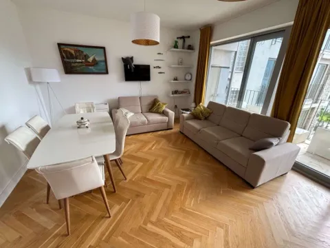 Prodaja, stan, 78m², Kotor, Crna Gora - image 4