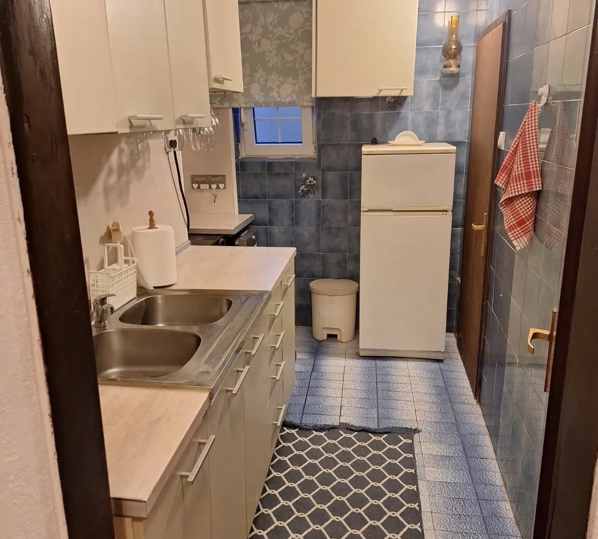 Rent, three bedroom apartment, 120m², Bečići, Budva