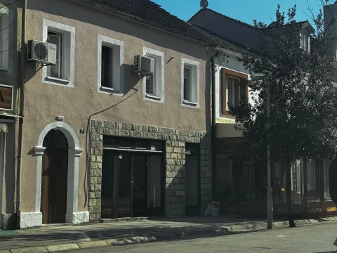 Rent, office space, 65m², Centar, Danilovgrad - image 6