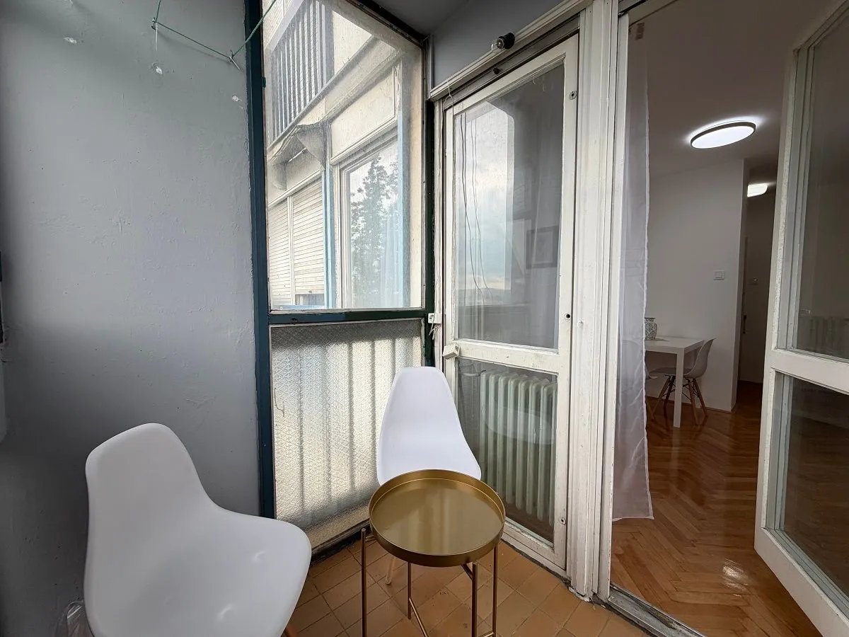 Rent, two bedroom apartment, 41m², Crveni Krst, Beograd