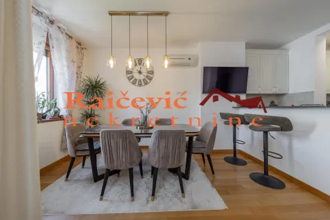 Prodaja, trosoban stan, 87m², Zvezdara Sve Podlokacije, Beograd - image 5