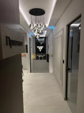 Rent, two bedroom apartment, 55m², Kalenić Pijaca, Vračar Sve Podlokacije - image 13