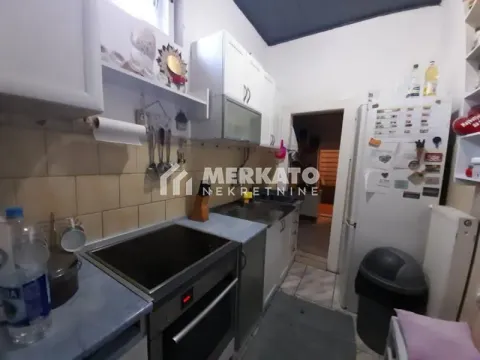 Prodaja, kuća, 198m², Čenta, Zrenjanin - image 15