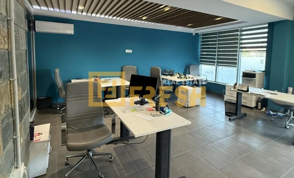 Izdavanje, poslovni prostor, 245m², Krivi Most, Podgorica