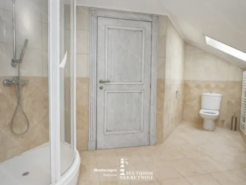 Prodaja, kuća, 197m², Đenovići, Herceg Novi - image 9