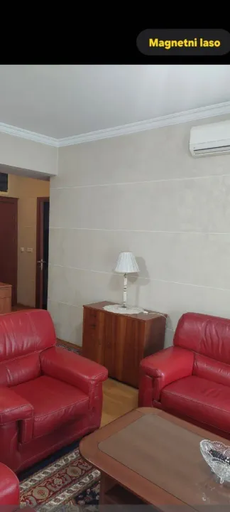 Izdavanje, dvosoban stan, 60m², Centar, Podgorica