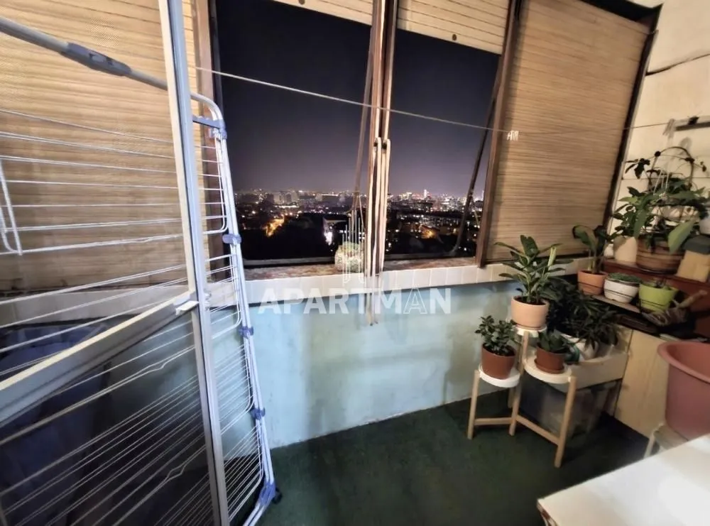 Prodaja, dvosoban stan, 62m², Zemun Sve Podlokacije, Beograd