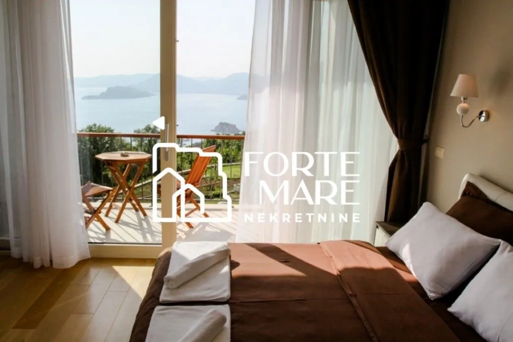 Sale, house, 600m², Sveti Stefan, Budva
