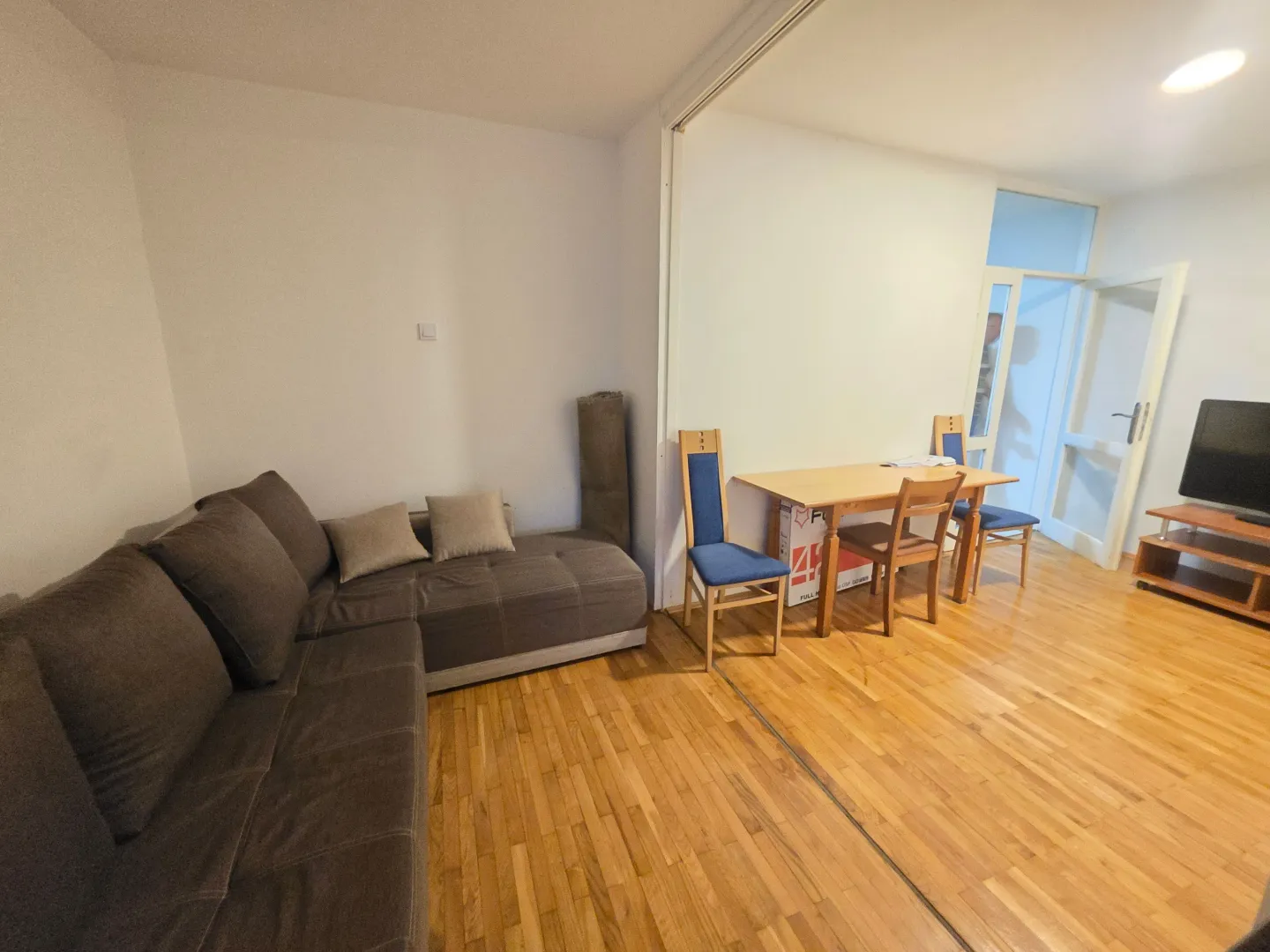 Rent, two bedroom apartment, 65m², Blok 5, Podgorica