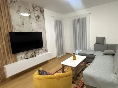 Rent, one bedroom apartment, 45m², City Kvart, Podgorica - image 1