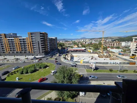 Izdavanje, jednosoban stan, 48m², Stari Aerodrom, Podgorica - image 15