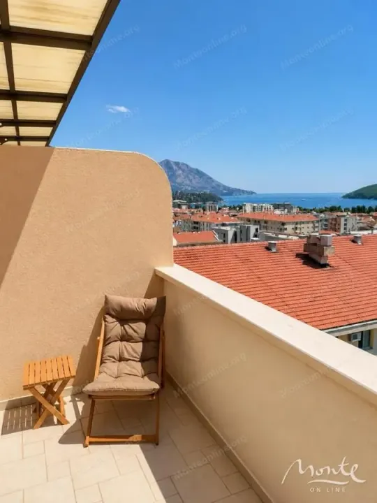Prodaja, trosoban stan, 96m², Rozino, Budva