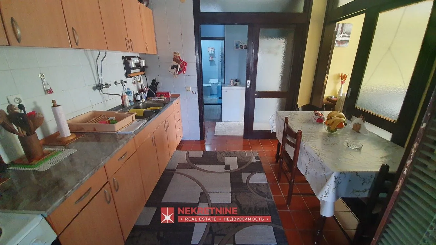Prodaja, dvosoban stan, 64m², Centar, Bar