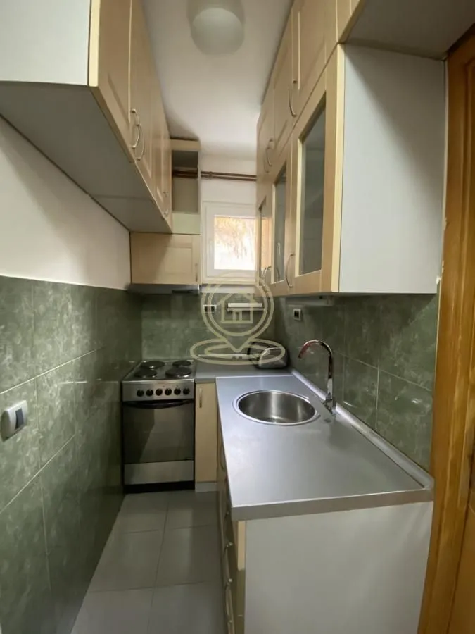 Rent, two bedroom apartment, 42m², Voždovac Sve Podlokacije, Beograd