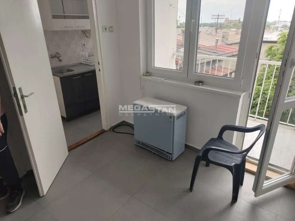 Prodaja, dvosoban stan, 68m², Stari Grad, Beograd