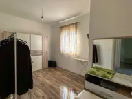 Izdavanje, kuća, 147m², Donji Kokoti, Podgorica - image 5