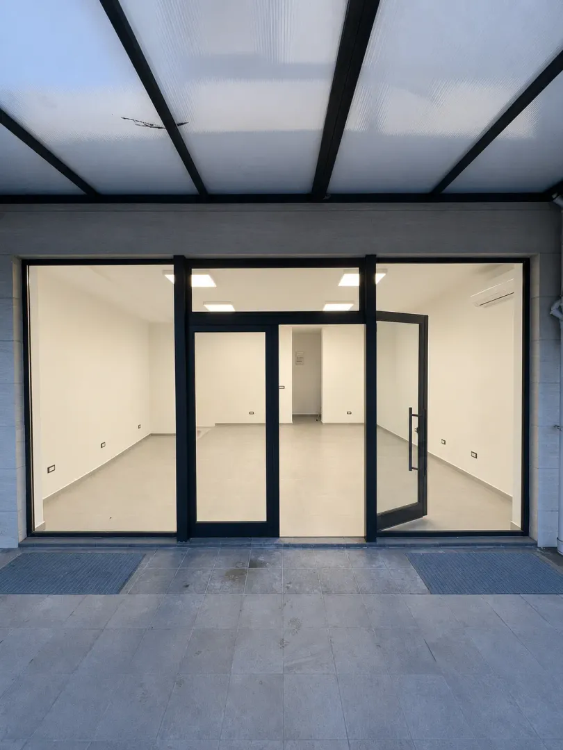 Rent, office space, 95m², City Kvart, Podgorica