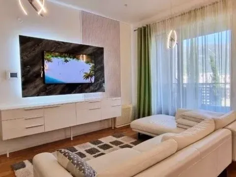 Sale, three bedroom apartment, 105m², Bečići, Budva - image 11