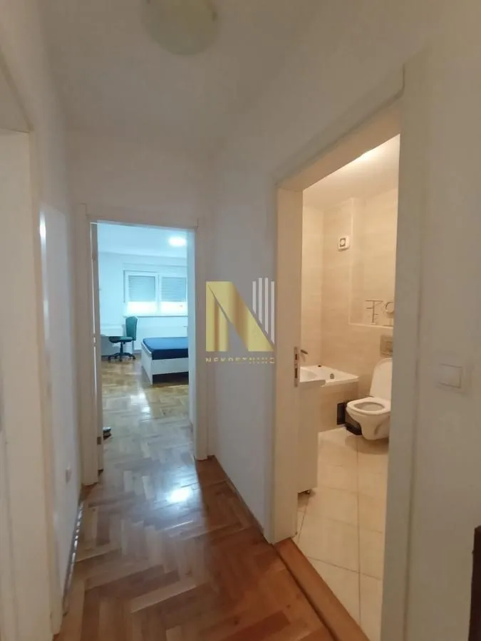 Izdavanje, dvosoban stan, 60m², Banatić, Novi Sad Sve Podlokacije