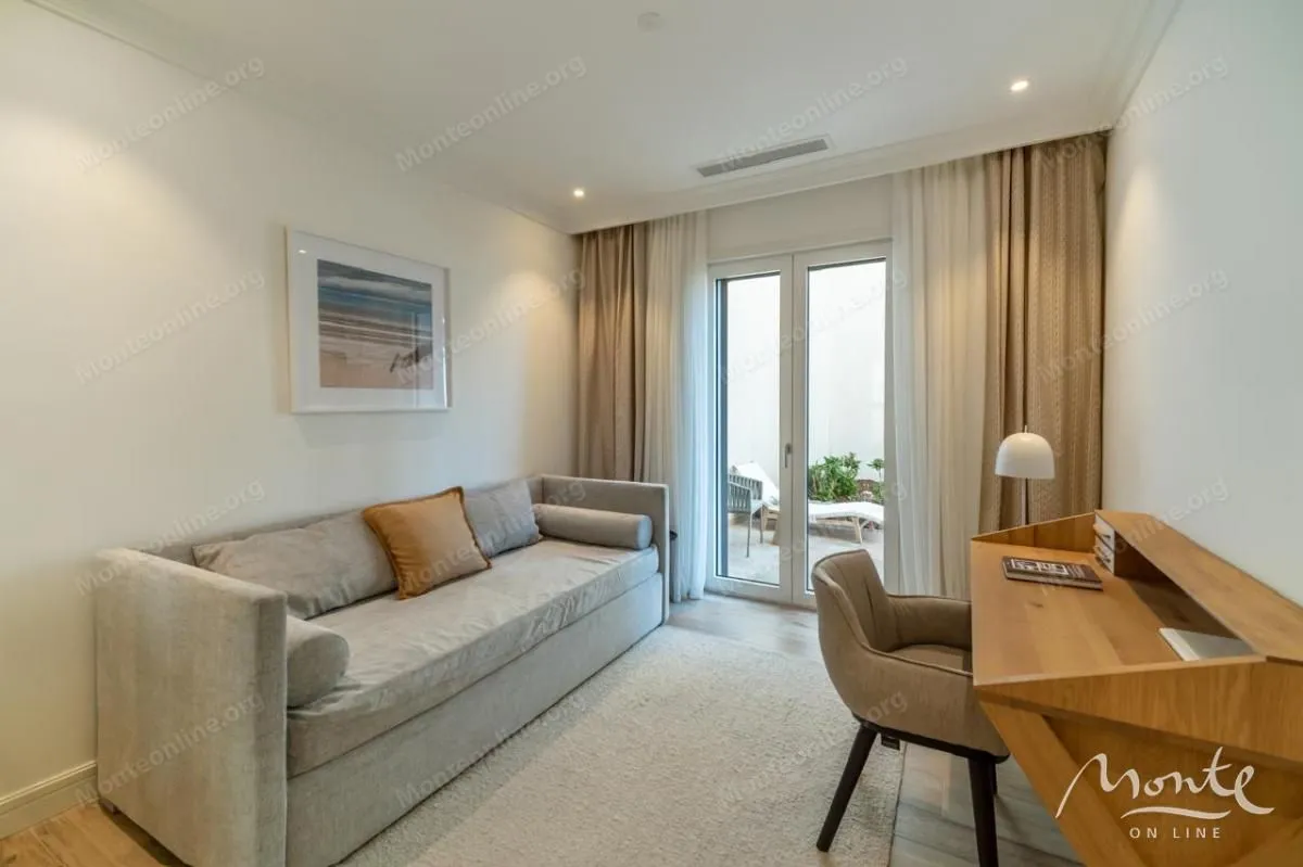 Prodaja, dvosoban stan, 105m², Luštica Bay, Tivat
