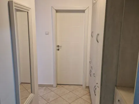 Izdavanje, dvosoban stan, 60m², Zabjelo, Podgorica - image 12