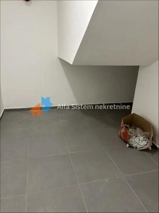 Izdavanje, dvosoban stan, 47m², Novi Beograd Blok 64, Novi Beograd Sve Podlokacije