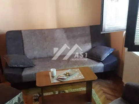 Izdavanje, stan, 22m², Bulevar Oslobodjenja, Novi Sad Sve Podlokacije - image 6