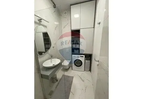 Izdavanje, jednosoban stan, 40m², Blok 9, Podgorica - image 4