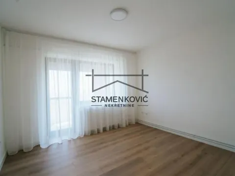 Prodaja, trosoban stan, 74m², Petrovaradin, Novi Sad - image 10