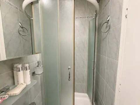Prodaja, četvorosoban stan, 120m², Zvezdara Sve Podlokacije, Beograd - image 13