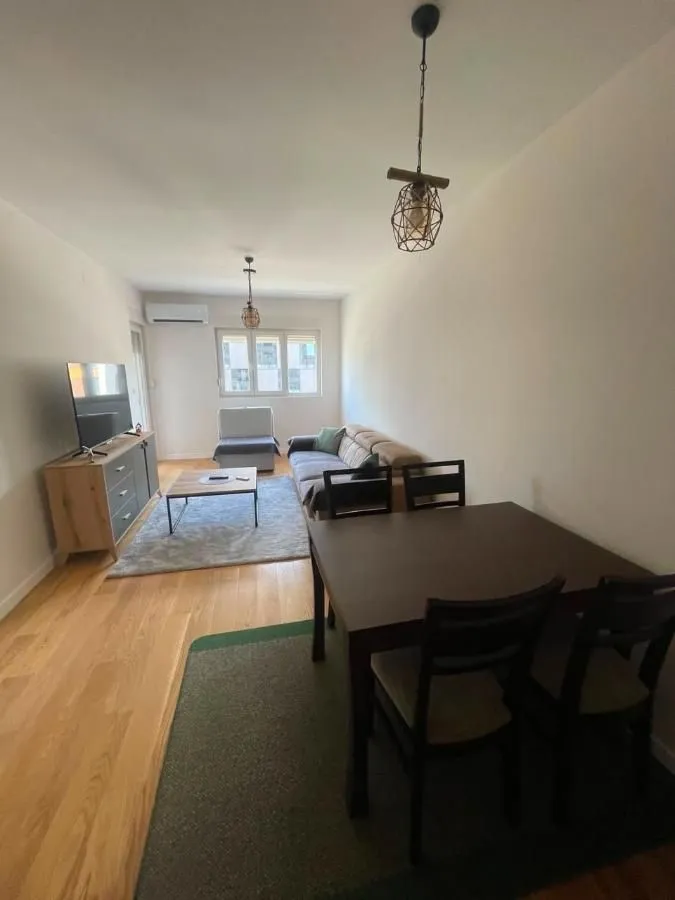 Rent, one bedroom apartment, 42m², Central Point, Podgorica