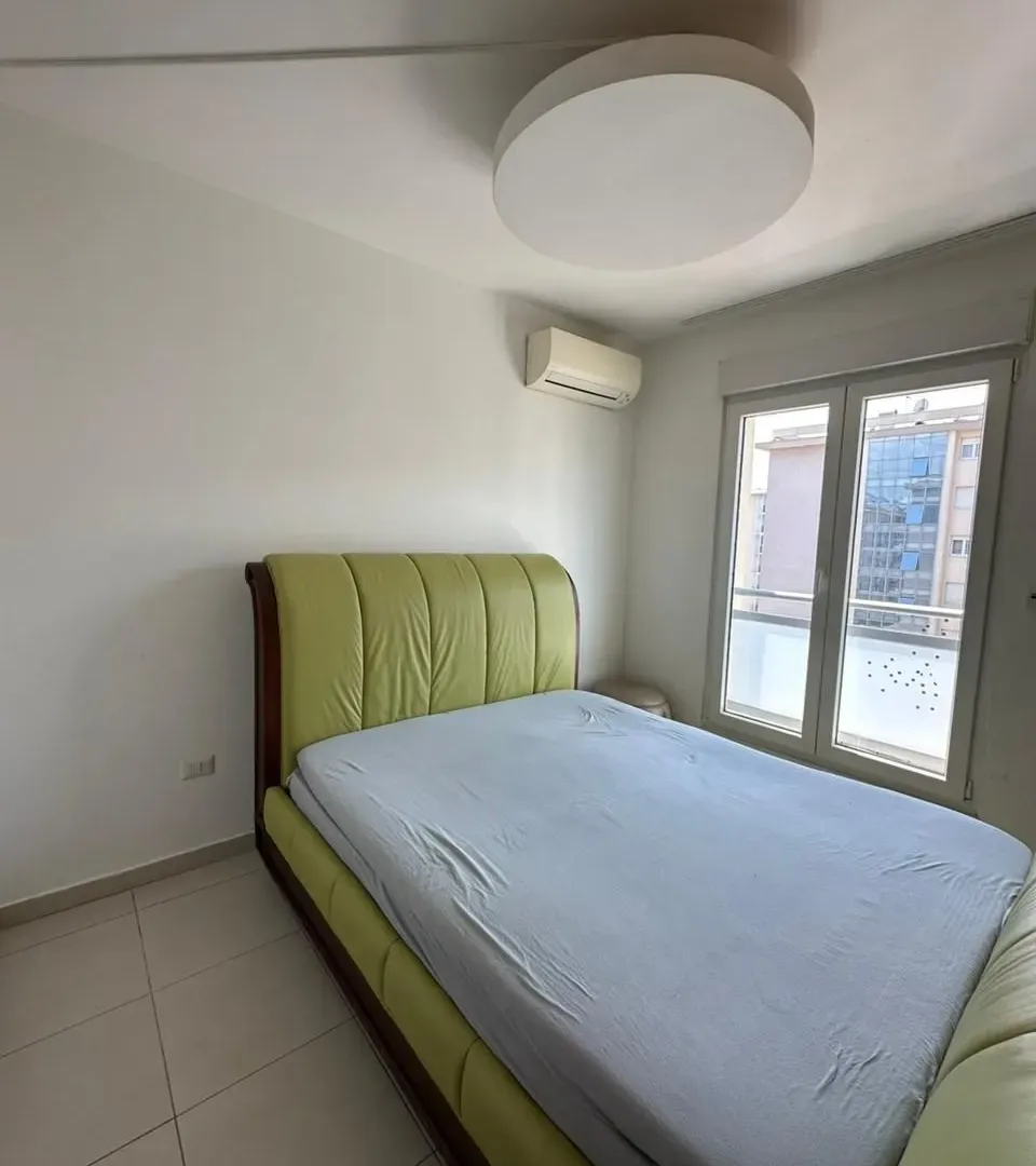 Izdavanje, jednosoban stan, 60m², City Kvart, Podgorica