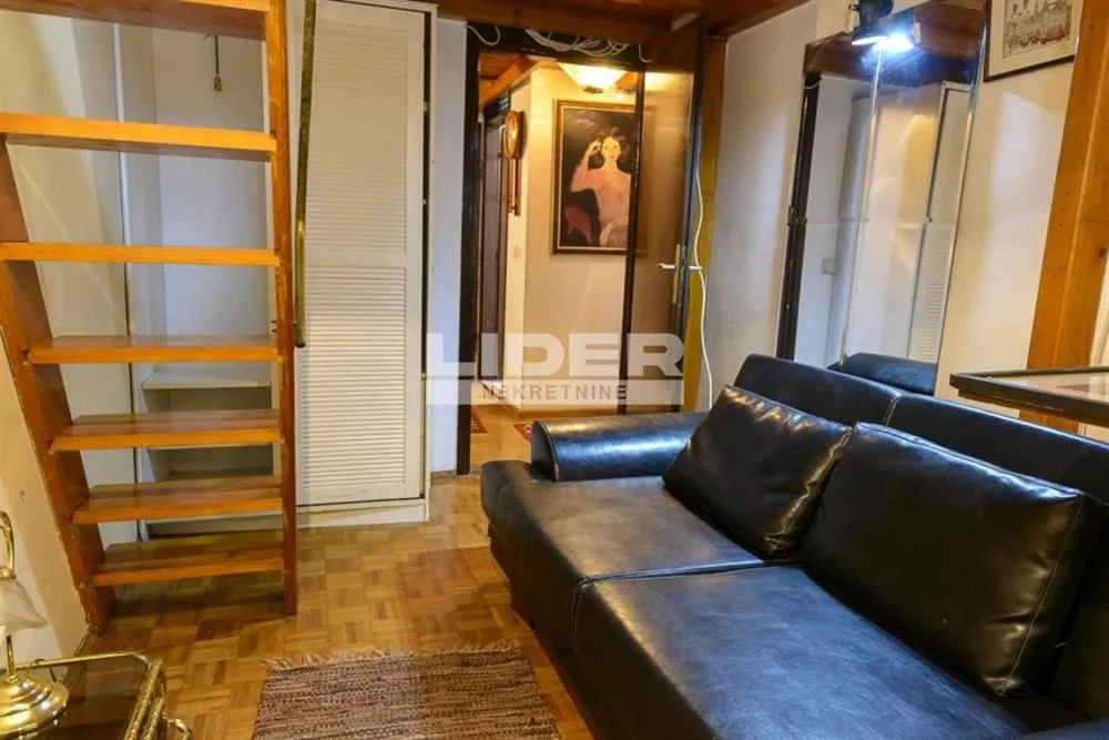 Prodaja, četvorosoban stan, 100m², Tašmajdan, Palilula Sve Podlokacije