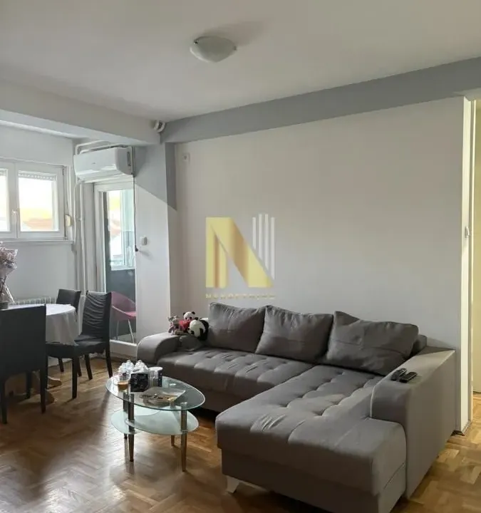 Rent, two bedroom apartment, 40m², Bulevar Oslobodjenja, Novi Sad Sve Podlokacije