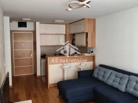 Stan in Voždovac Sve Podlokacije