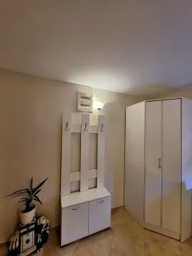 Rent, house, 75m², Donja Gorica, Podgorica - image 4