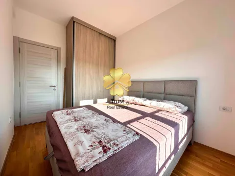 Izdavanje, dvosoban stan, 70m², Zabjelo, Podgorica - image 15