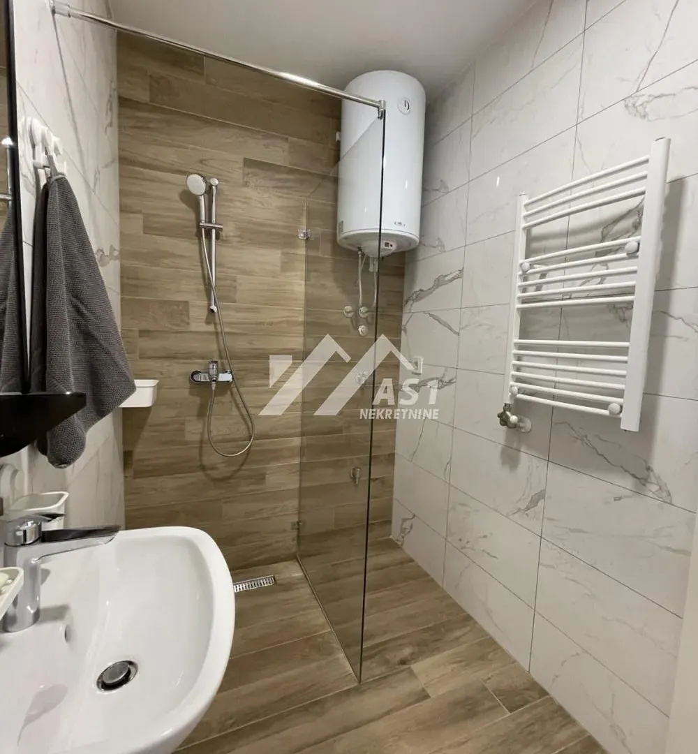 Izdavanje, jednosoban stan, 40m², Telep, Novi Sad Sve Podlokacije