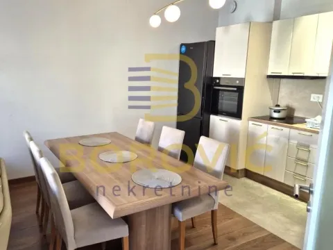 Rent, four bedroom apartment, 100m², Tošin bunar, Novi Beograd Sve Podlokacije - image 2
