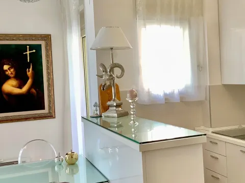 Prodaja, trosoban stan, 58m², Centar, Budva - image 6