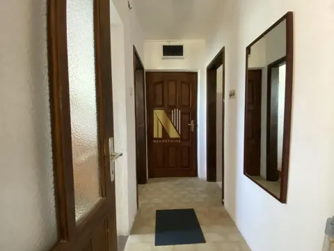 Prodaja, kuća, 160m², Sremska Kamenica, Petrovaradin - image 14