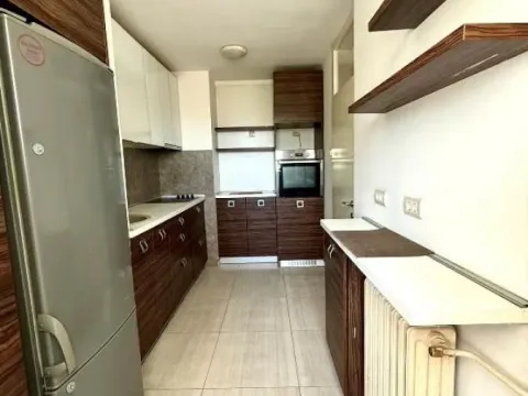 Izdavanje, trosoban stan, 66m², Voždovac Sve Podlokacije, Beograd - image 3