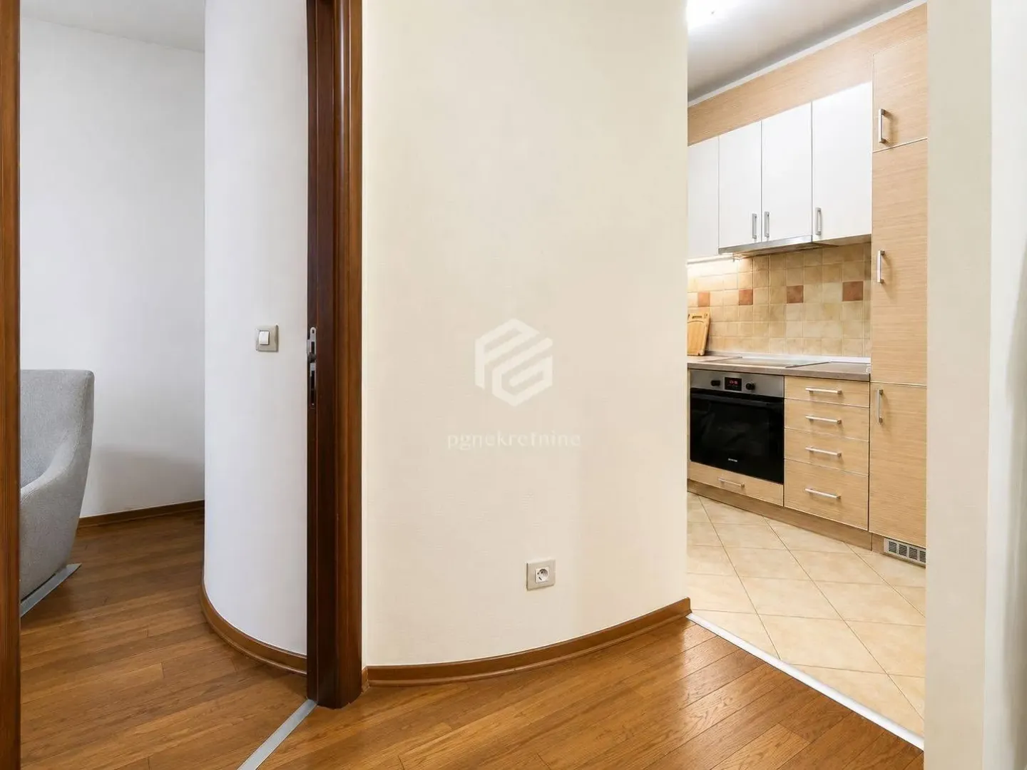 Rent, two bedroom apartment, 74m², Krivi Most, Podgorica