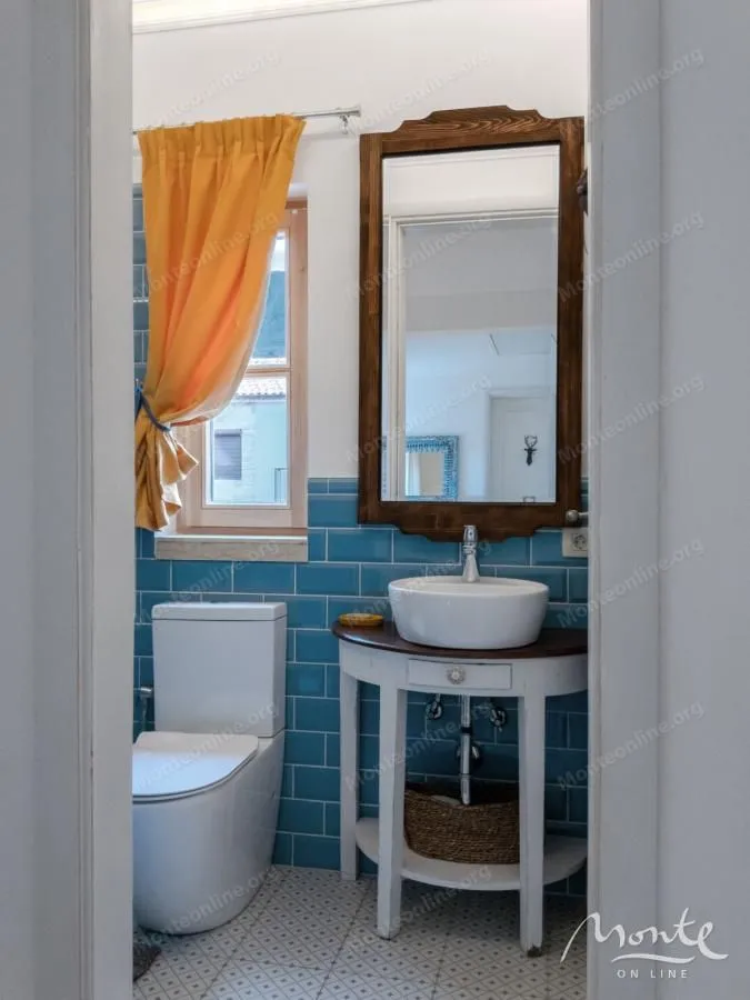 Sale, house, 354m², Ratiševina, Herceg Novi