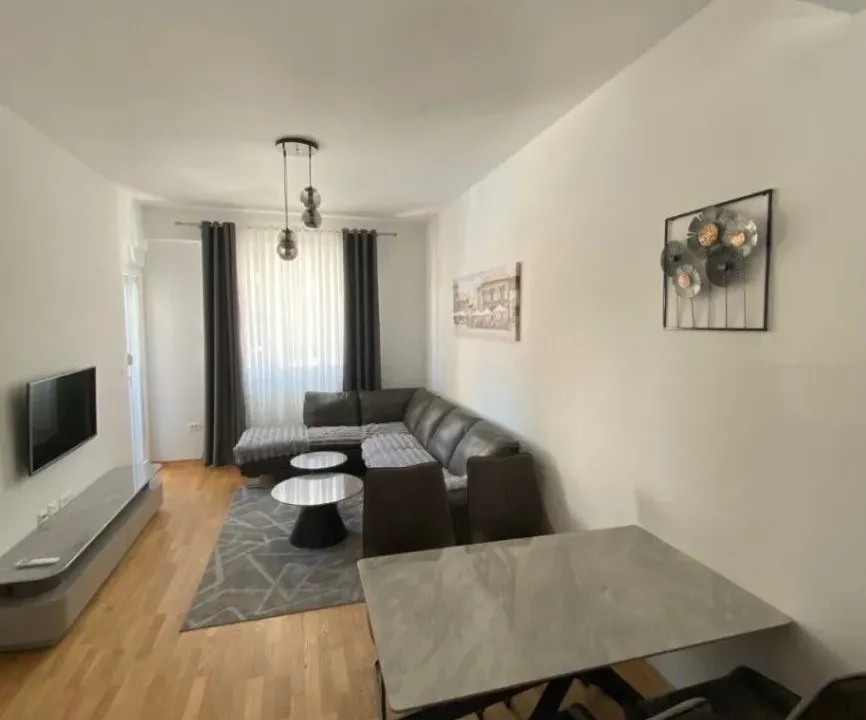 Izdavanje, jednosoban stan, 45m², Zabjelo, Podgorica