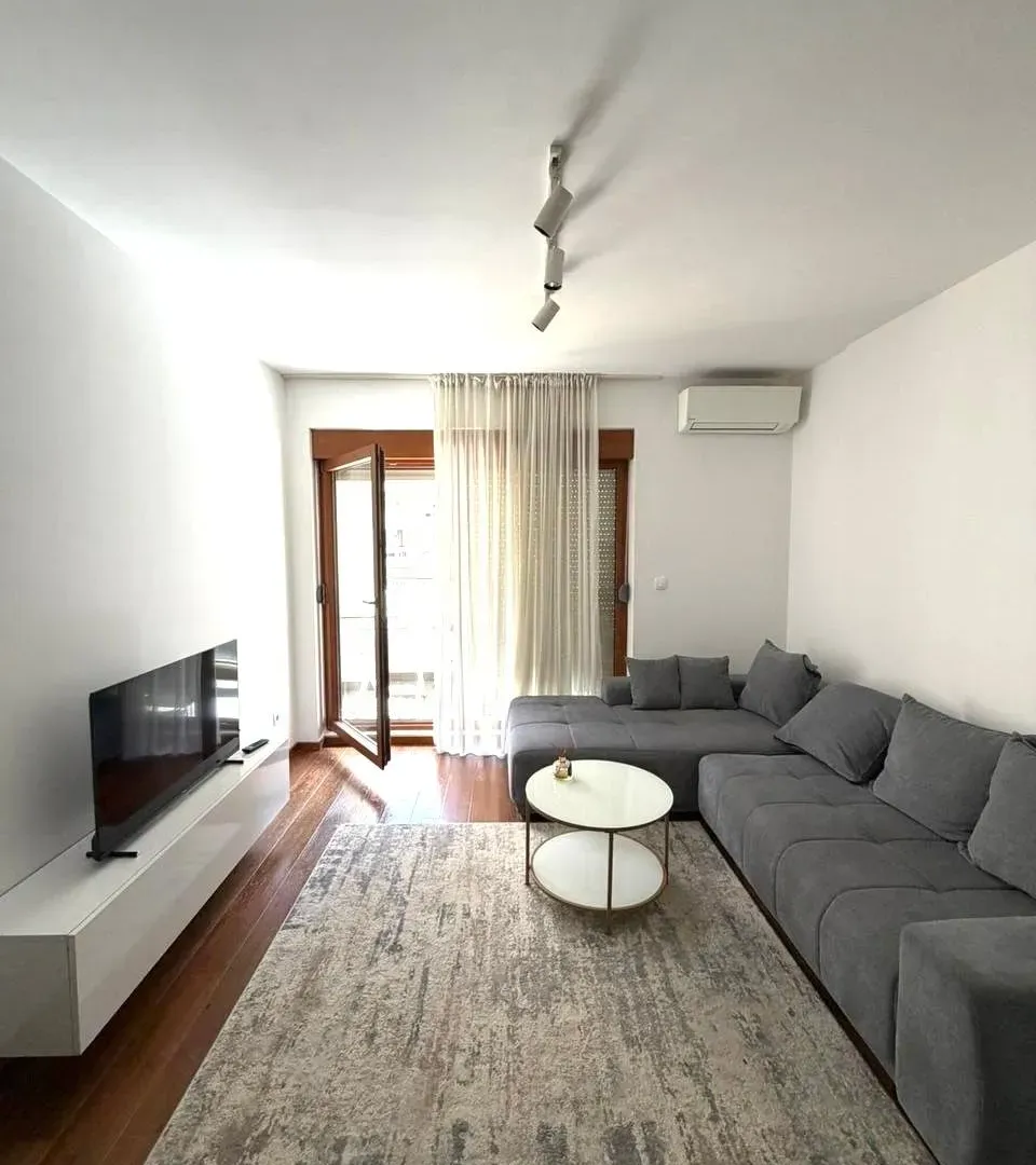 Rent, studio apartment, 29m², Master Kvart, Podgorica